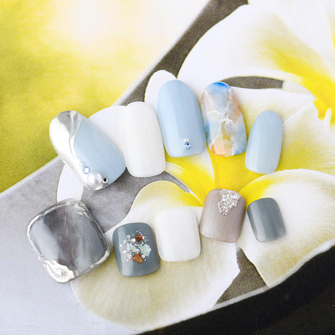 <CENTER>7-8月定額デザイン<br>(上)10,890円・(下)10,890円</CENTER>