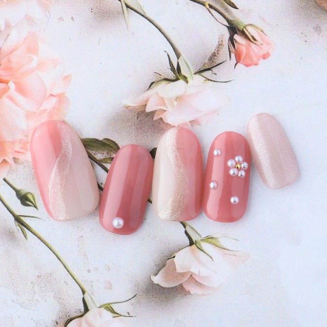 <center>ゆらめくグラデーション×プチパールでニュアンス美人に<br>(L03-S13)</center>