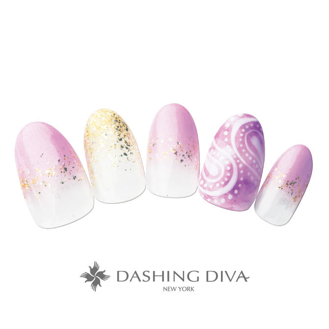 ペイズリー柄がポイントのグラデーションネイル ネイルデザイン ネイルサロンのダッシングディバ Dashing Diva