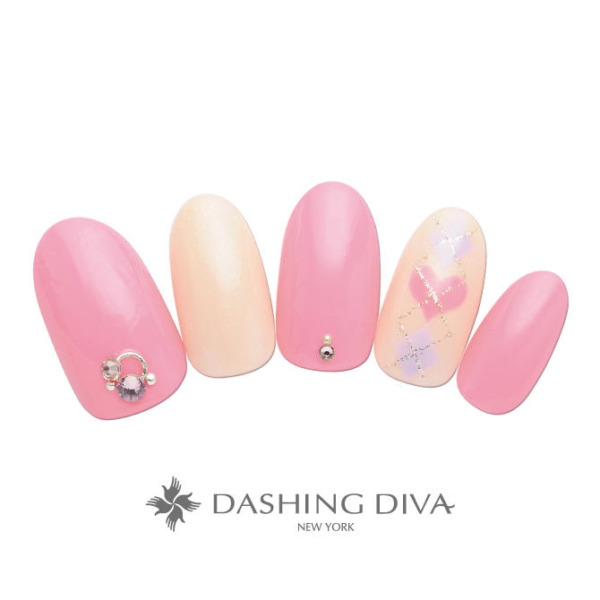 ハートのアーガイルがかわいいピンクとベージュのワンカラー ネイルデザイン ネイルサロンのダッシングディバ Dashing Diva