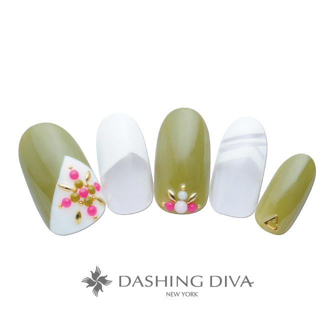 ラインフレンチと和テイストな抹茶カラーのネイル B09 32 ネイルデザイン ネイルサロンのダッシングディバ Dashing Diva