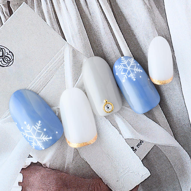 雪の結晶ネイル