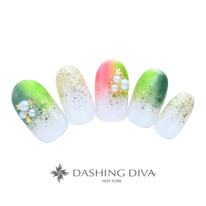 グリーンのグラデーションにボリューム感たっぷりのパールを (K11-CP1-ST12)