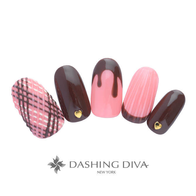 甘く可愛らしいイチゴ風味のチョコレートスタイル（L01-CP2-P13）