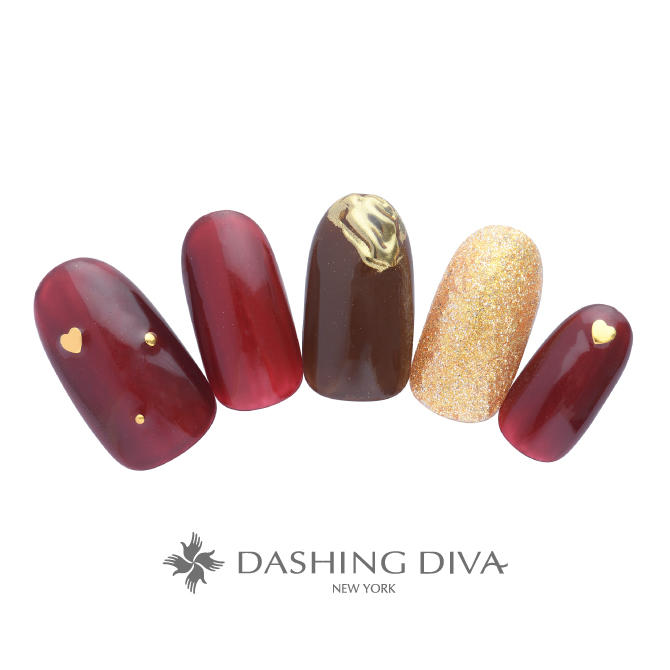 透け感のあるボルドーカラーにゴールドを合わせて大人っぽく （L01-CP2-S11）