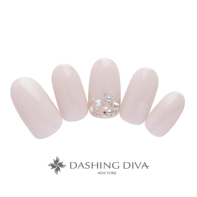 大人上品なヌーディカラーにあふれるストーンの輝きを （L02-CP1-L13）