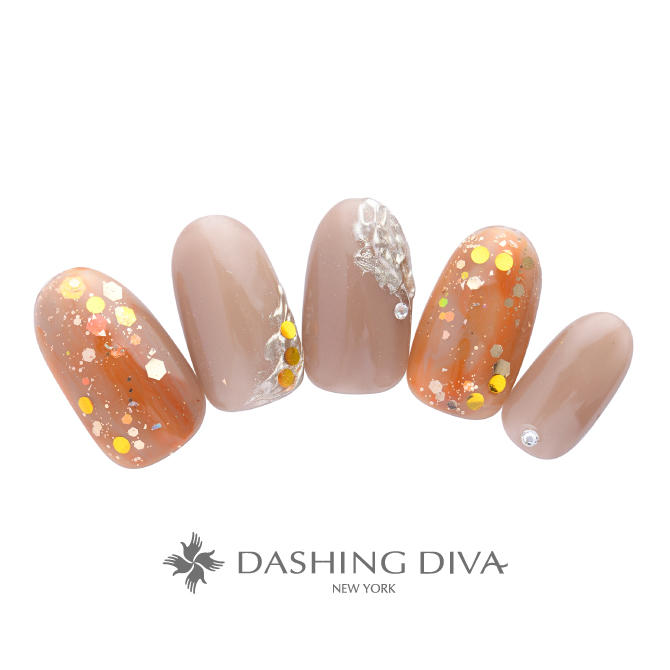 フレーク＆ホロの輝きにこなれ感たっぷりのニュアンスミラーを（L05-CP1-ST13）