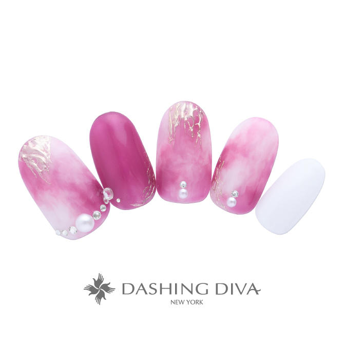 大人ニュアンスにパールとシャンパンゴールドの存在感を（L05-CP1-P11）