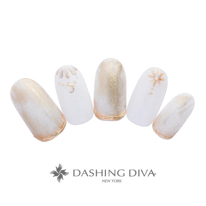 ホワイトベースにゴールドが映えるオリエンタルデザイン（L05-CP1-P13）