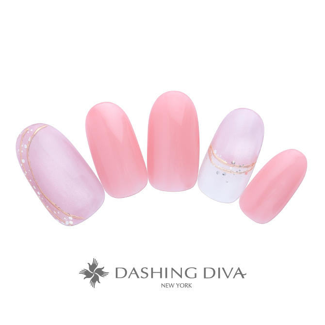 透明感を残したピンクマグは華奢なラインを施してエレガントに（L05-CP1-S12）