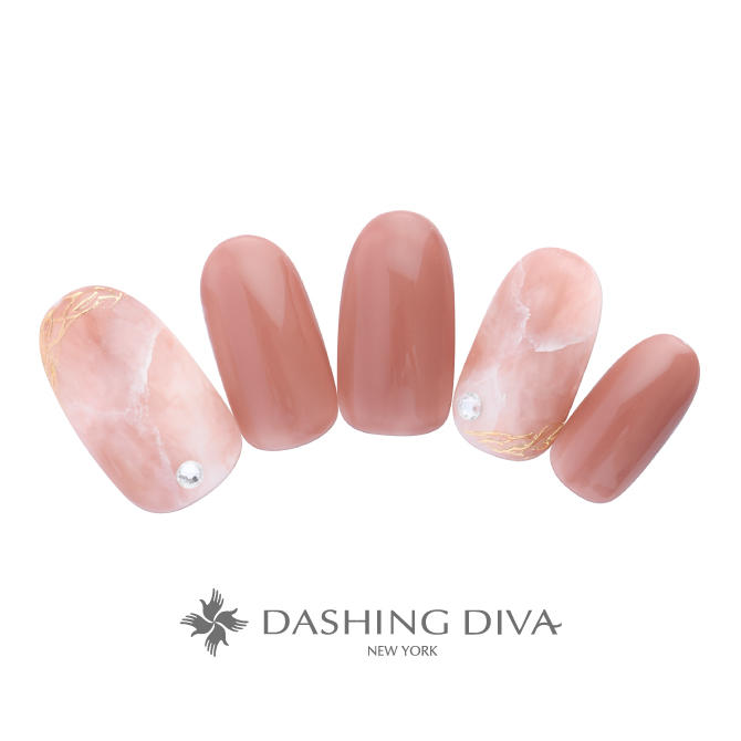 天然石のようなニュアンスアートは肌なじみの良いベージュで（L05-CP1-S14）