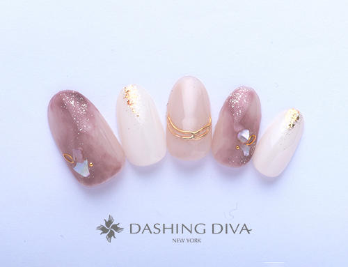 練馬のネイルサロン エミオ練馬店 ダッシングディバ Dashing Diva