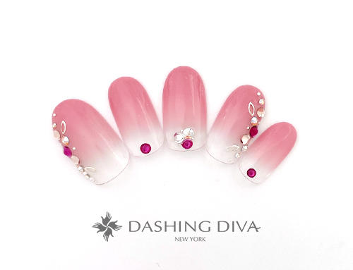 名古屋 名駅のネイルサロン 名鉄百貨店本店 ダッシングディバ Dashing Diva